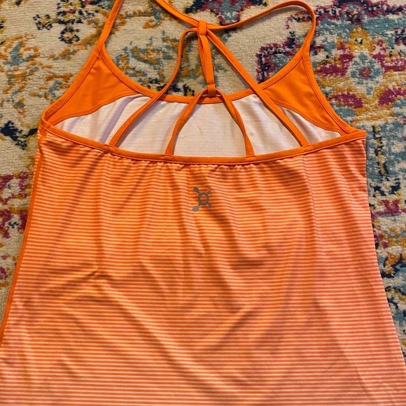 OTF moisture wicking striped tank, size medium - Picture 5 of 5